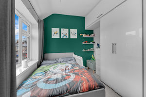 Photo 21- click for photo gallery